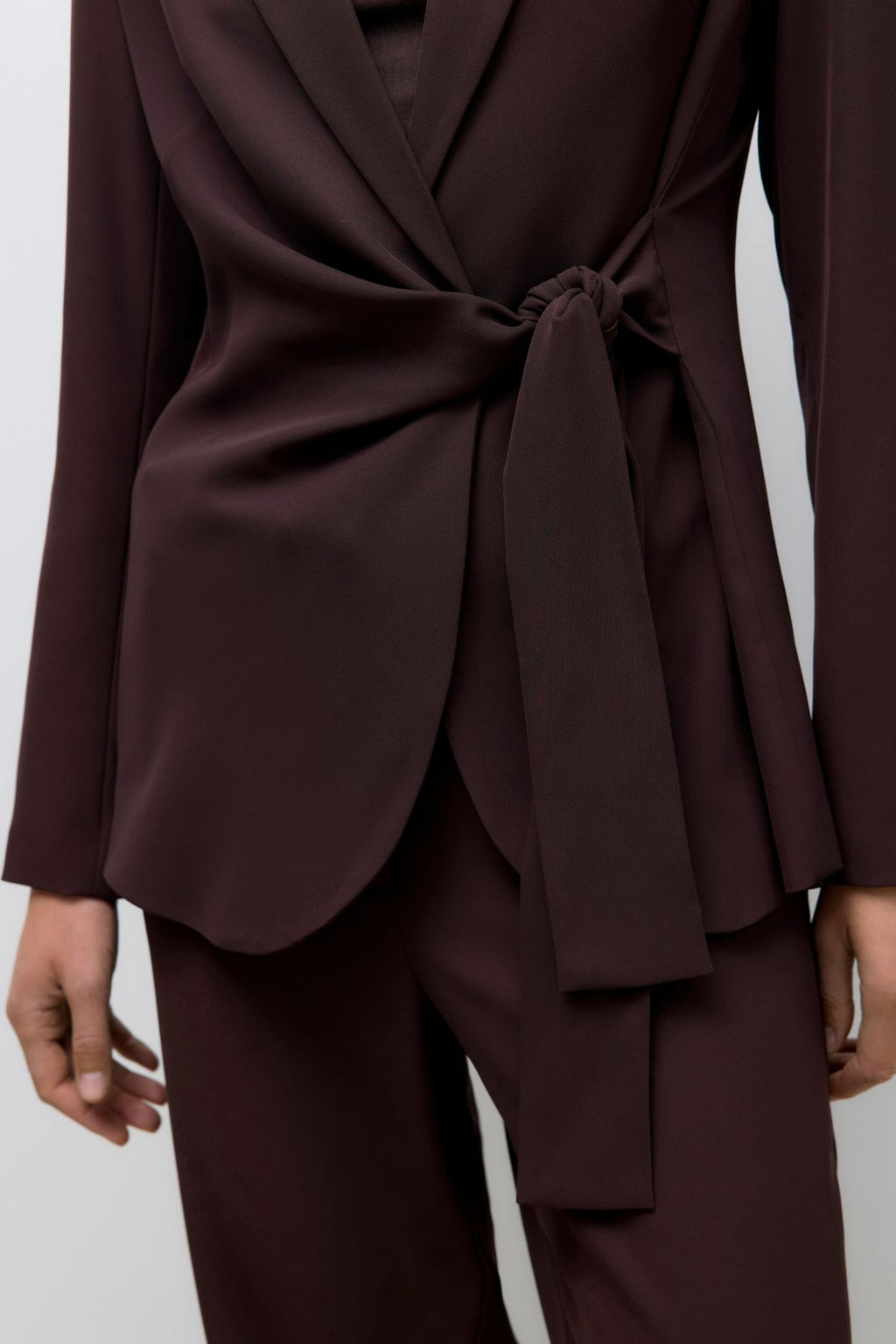 Blazer à cravate upama - Plum au chocolat