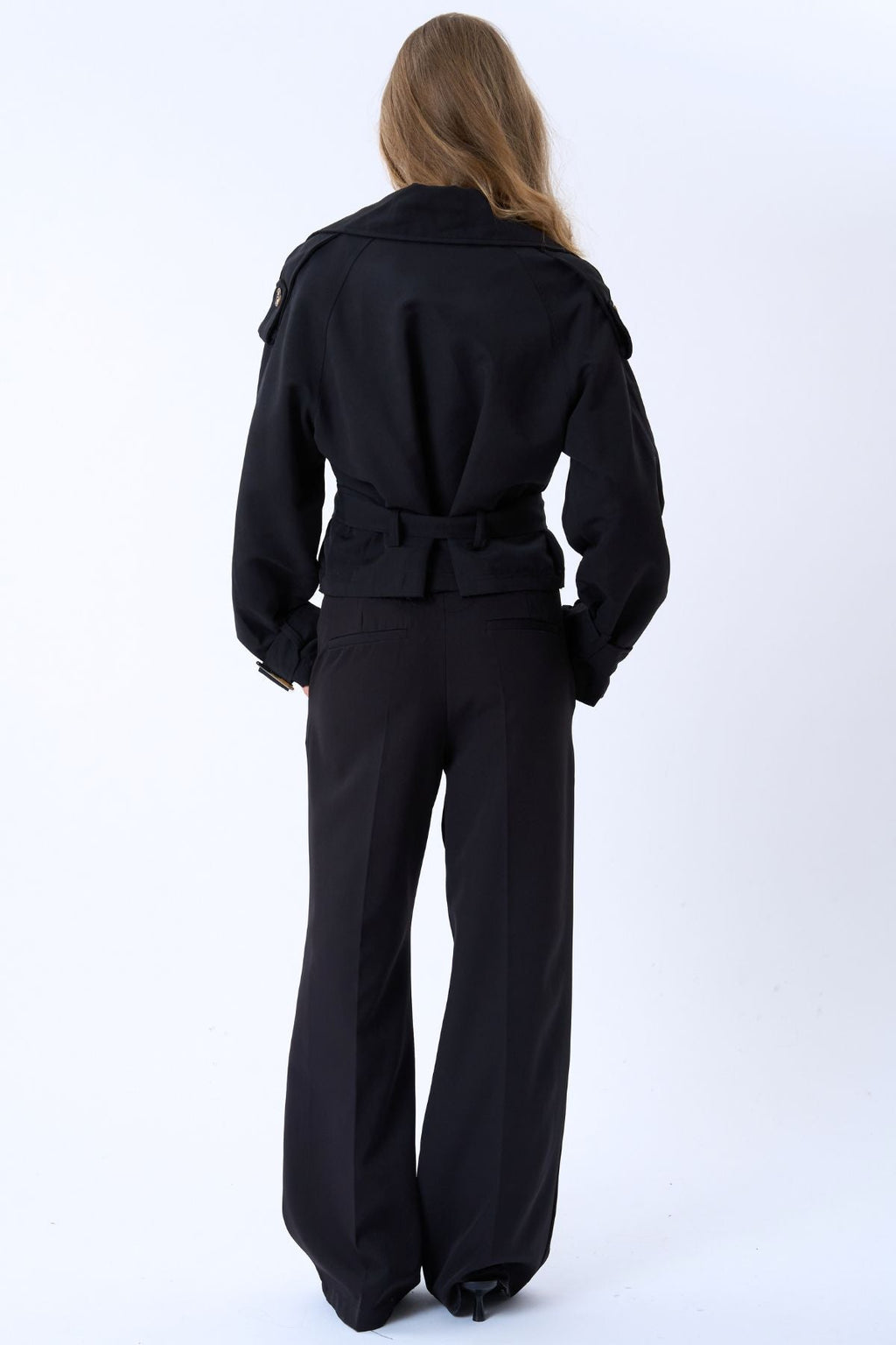 Julieta Short Jacket - Black