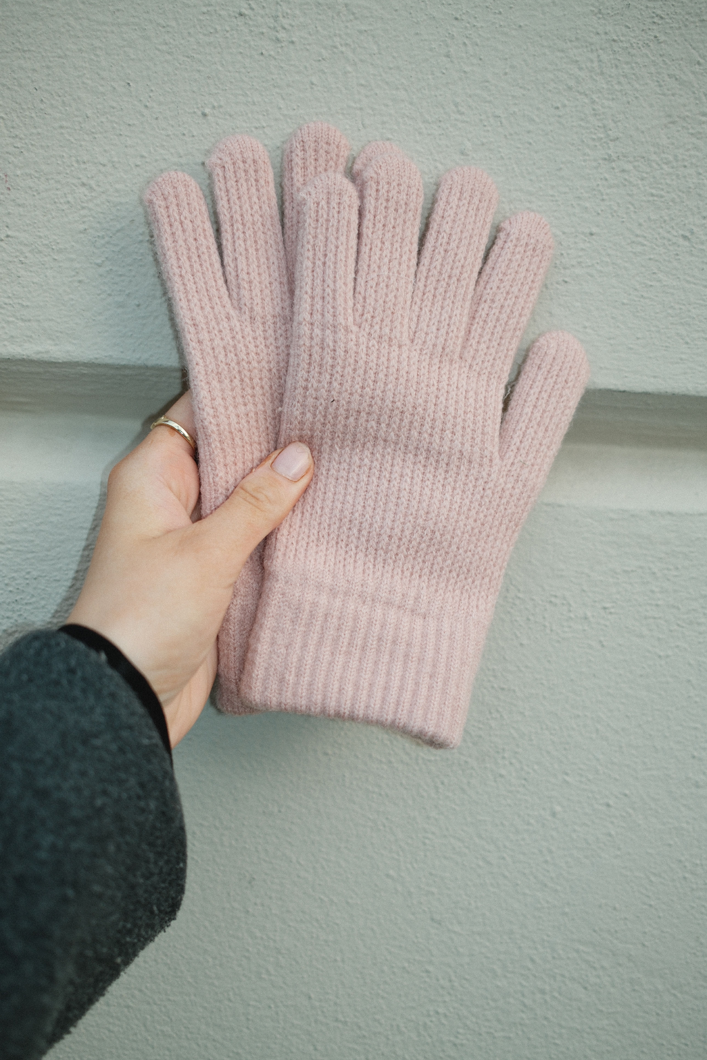 Knitted Gloves - Pink