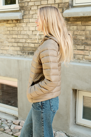 Light Puffer Jacket - Sand
