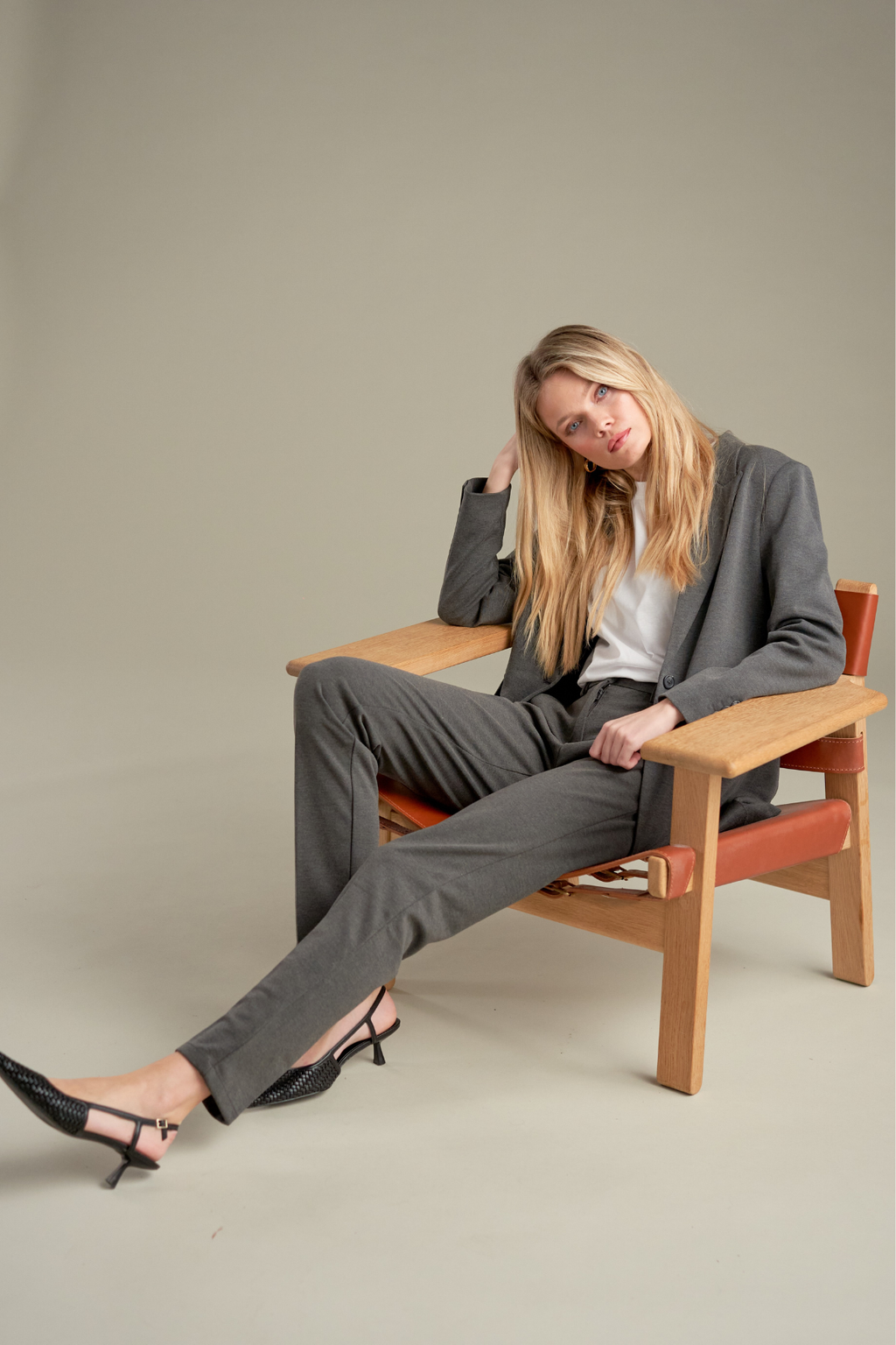 Performance Costume pour femme (gris foncé) - Forfait