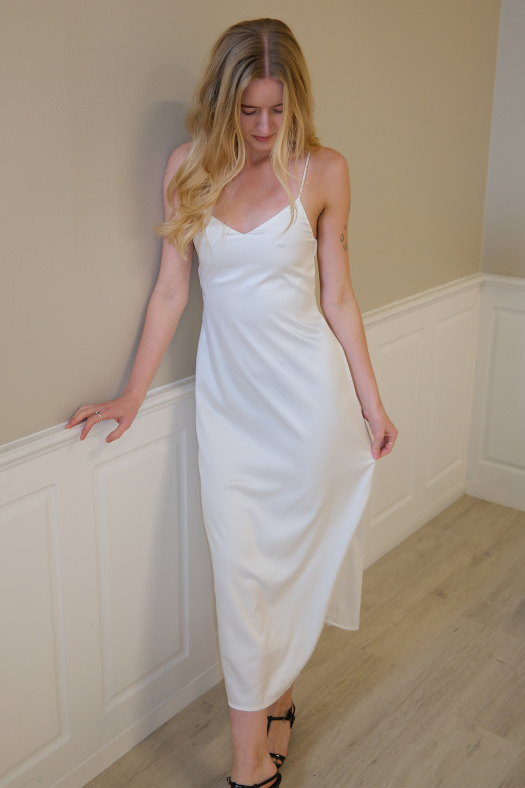 Robe de sangle Elina - blanc