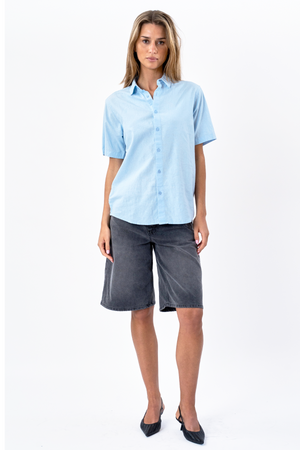Chemise en lin à manches courtes - bleu clair