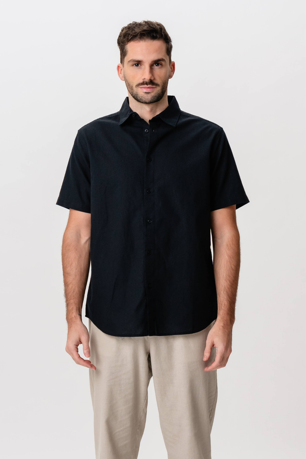 Chemise en lin à manches courtes - noir