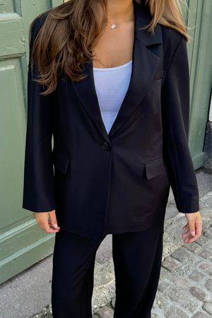 Suit surdimensionné (noir) - Faire de forfait