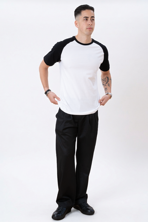T-shirt Raglan de base - noir et blanc