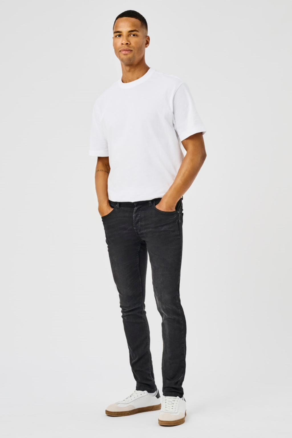 Jeans de jogue à mécanisme - denim noir