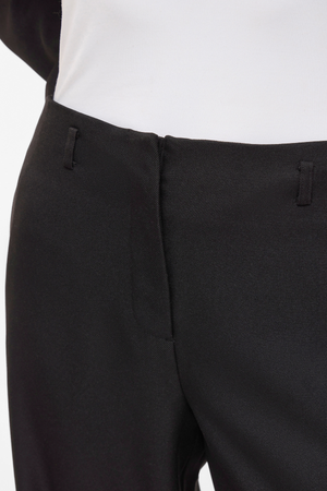 Gurha Loose Pants - Black