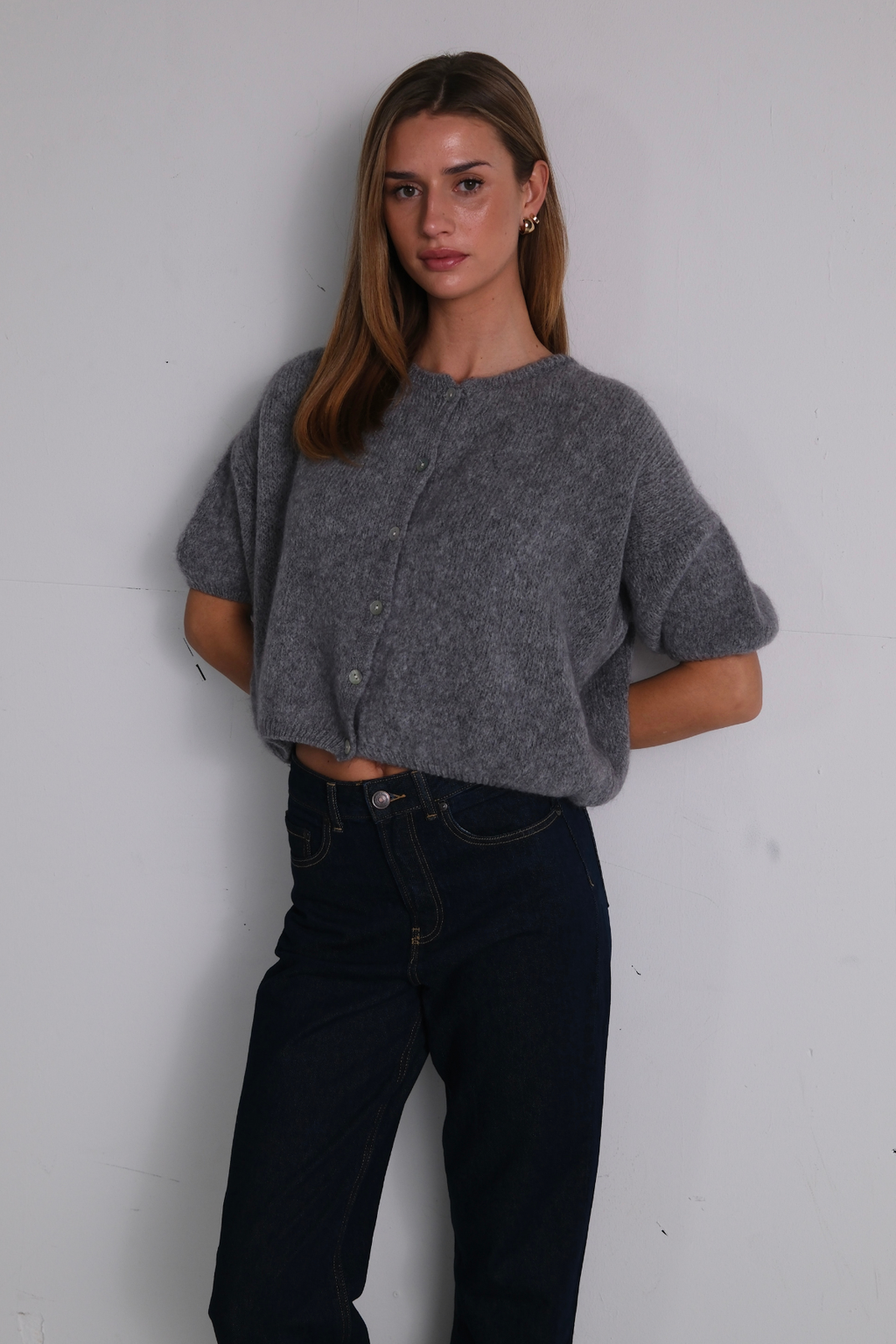 Mary Short Sleeved Knit - Grey