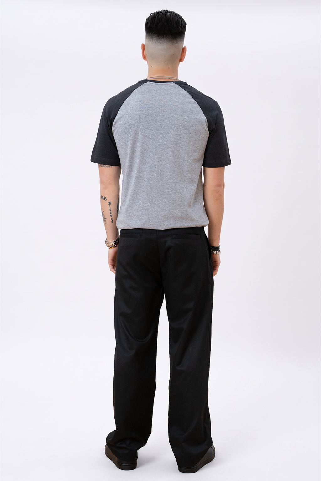 T-shirt Raglan de base - Gris de la lumière noire