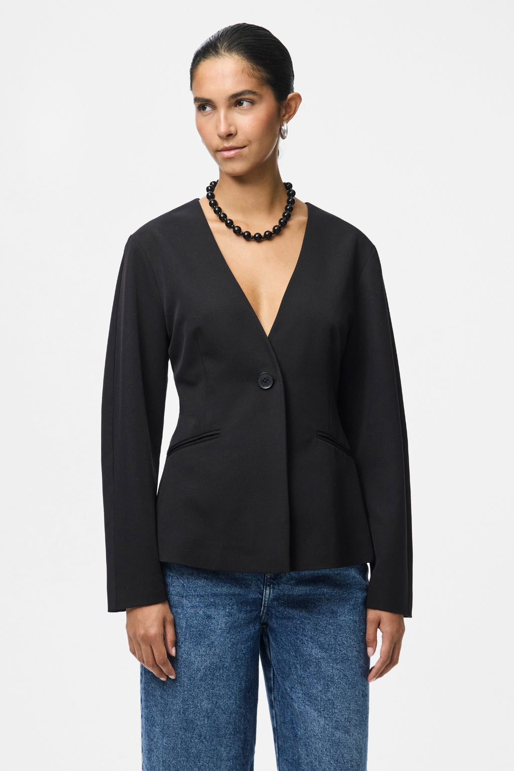 Kamil Fitted Blazer - Black