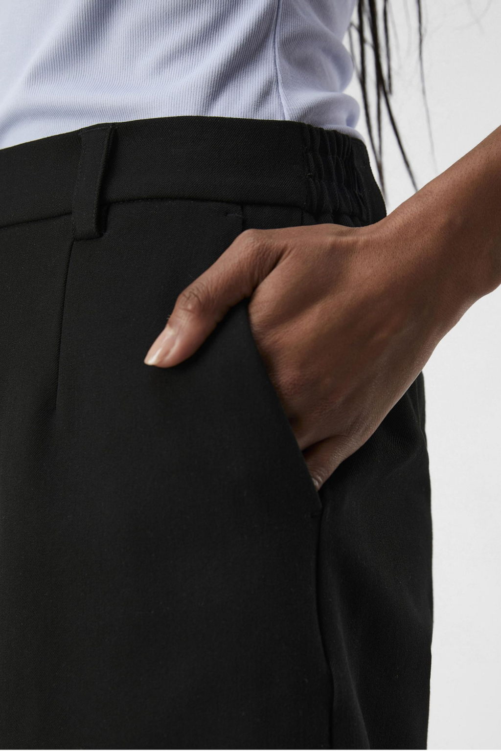 Lisa MW Short Shorts - Black