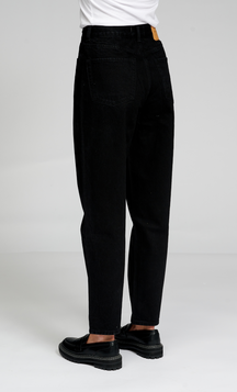 Le jean maman de performance original - Black Denim