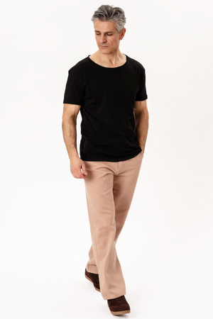 Deep Neck T-shirt - Black