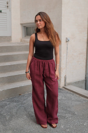 Astrid Lin Pants - Rouge