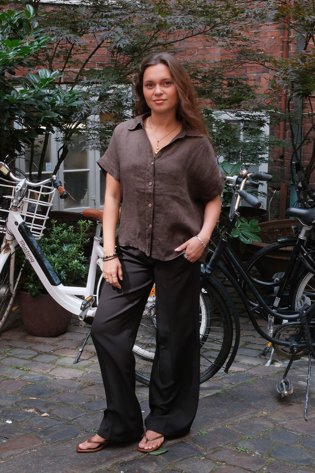 Astrid Linen Shirt - Brown