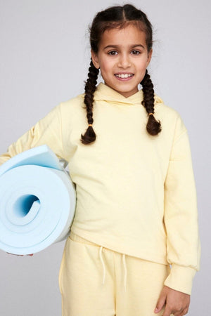 Sweat à capuche recadré - jaune