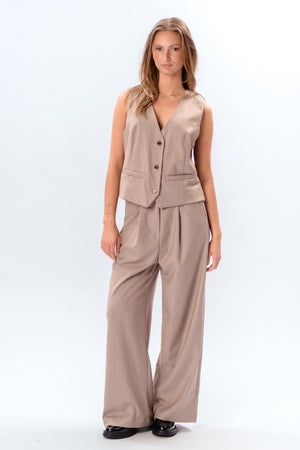 Nadia gilet et pants (Beige) - Forme de package