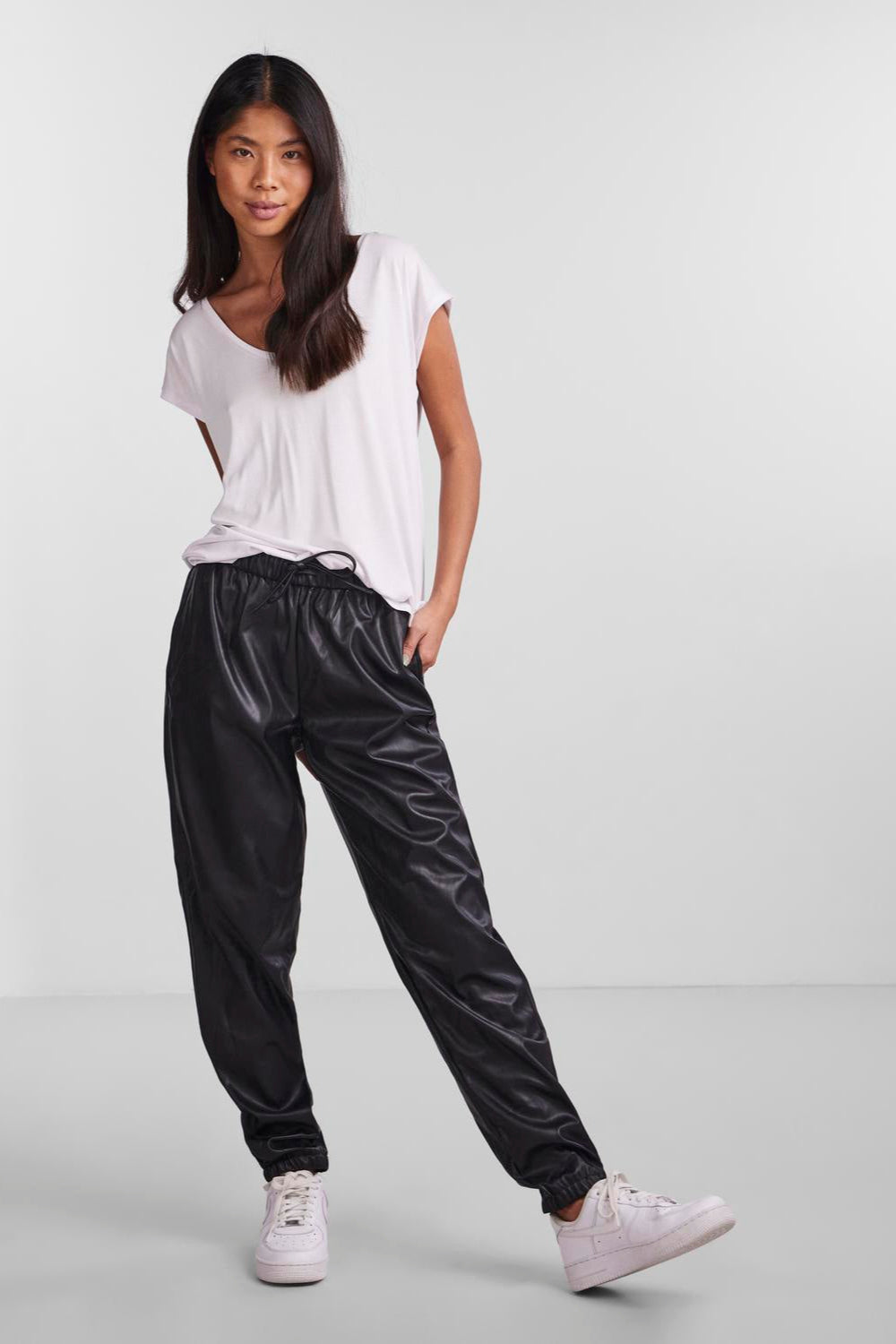 Nicole Bukser - Trier