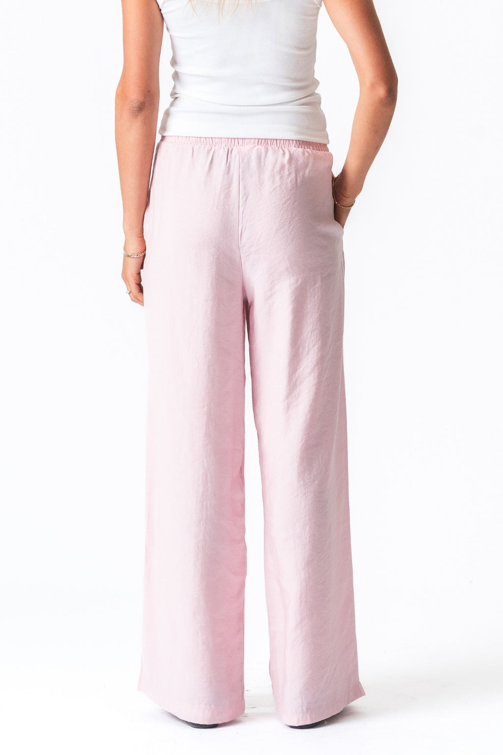Mia Pants + Chemise MIA (rose) - Forme de package