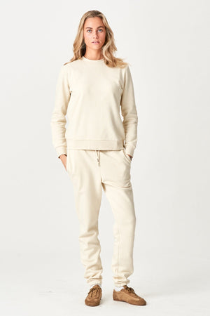 Basic SweetSuit avec sweat à capuche (beige léger) - Forme de package (femmes)
