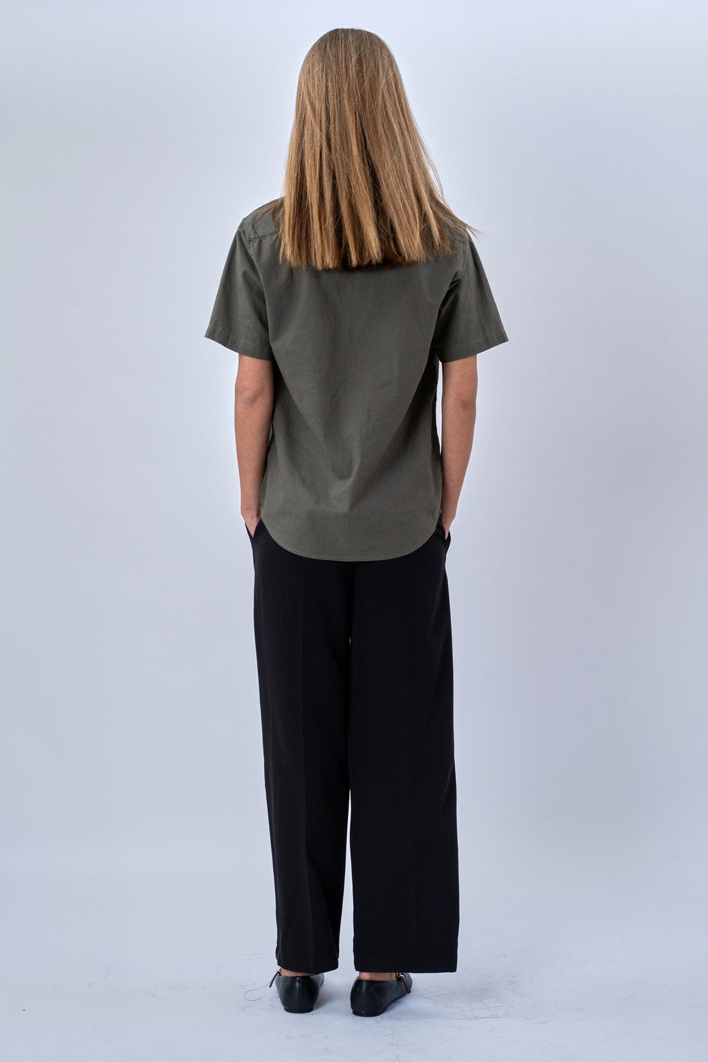 Chemise en lin à manches courtes - armée