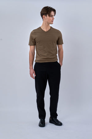 Basic V-neck t-shirt - Olive