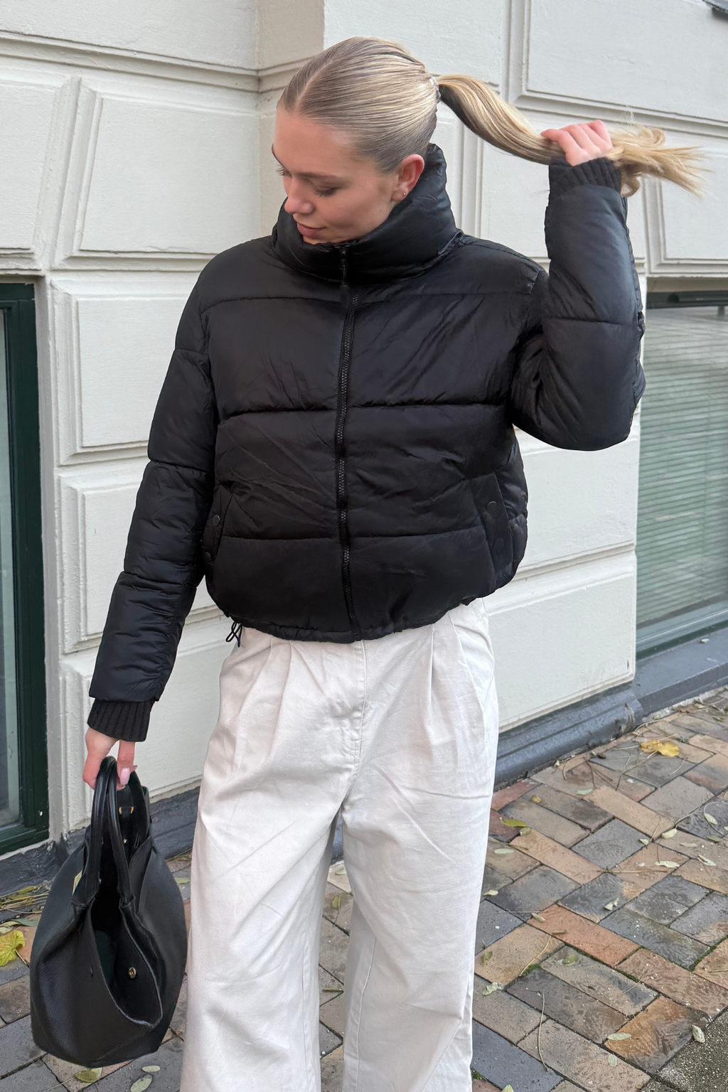 Veste bouffante courte - noir