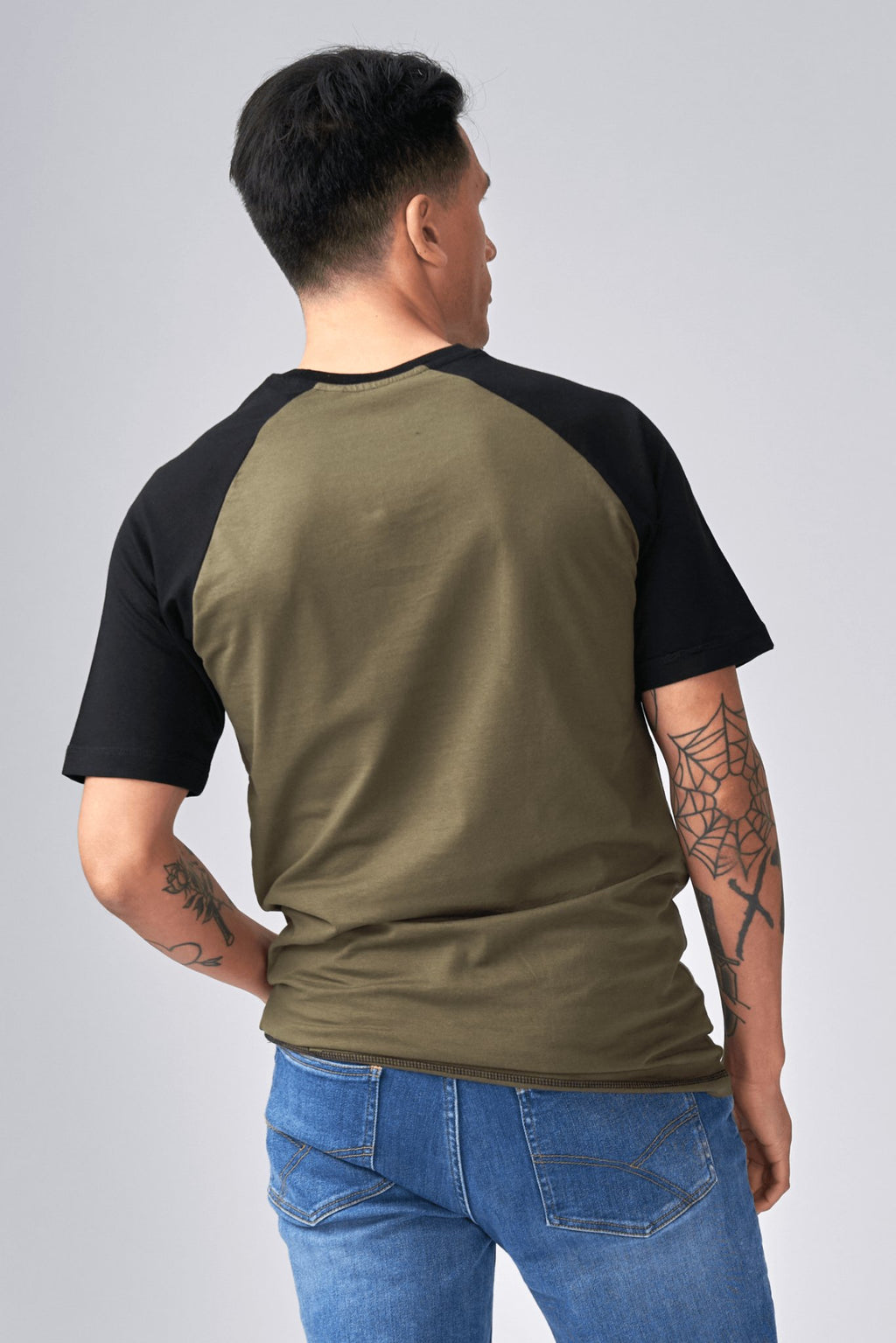 T-shirt Raglan de base - Black-Army