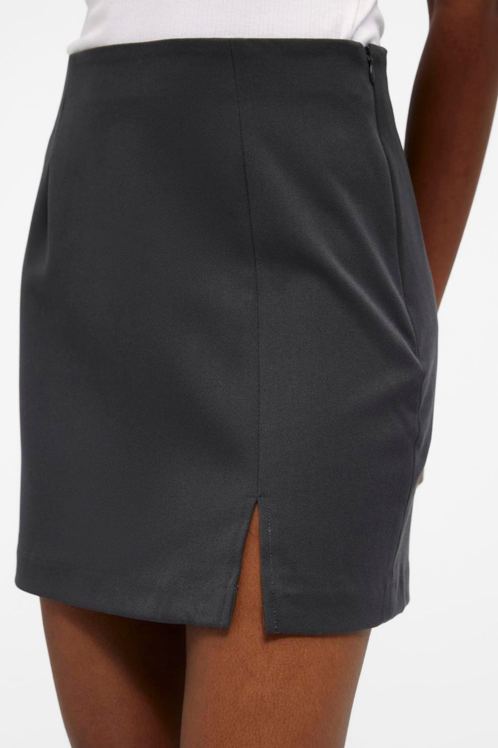 Lisa MW Mini Skirt - Magnet