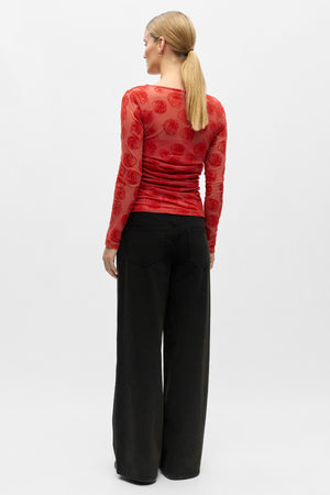 Haut Elodie - Roses Poinsette Canneberge