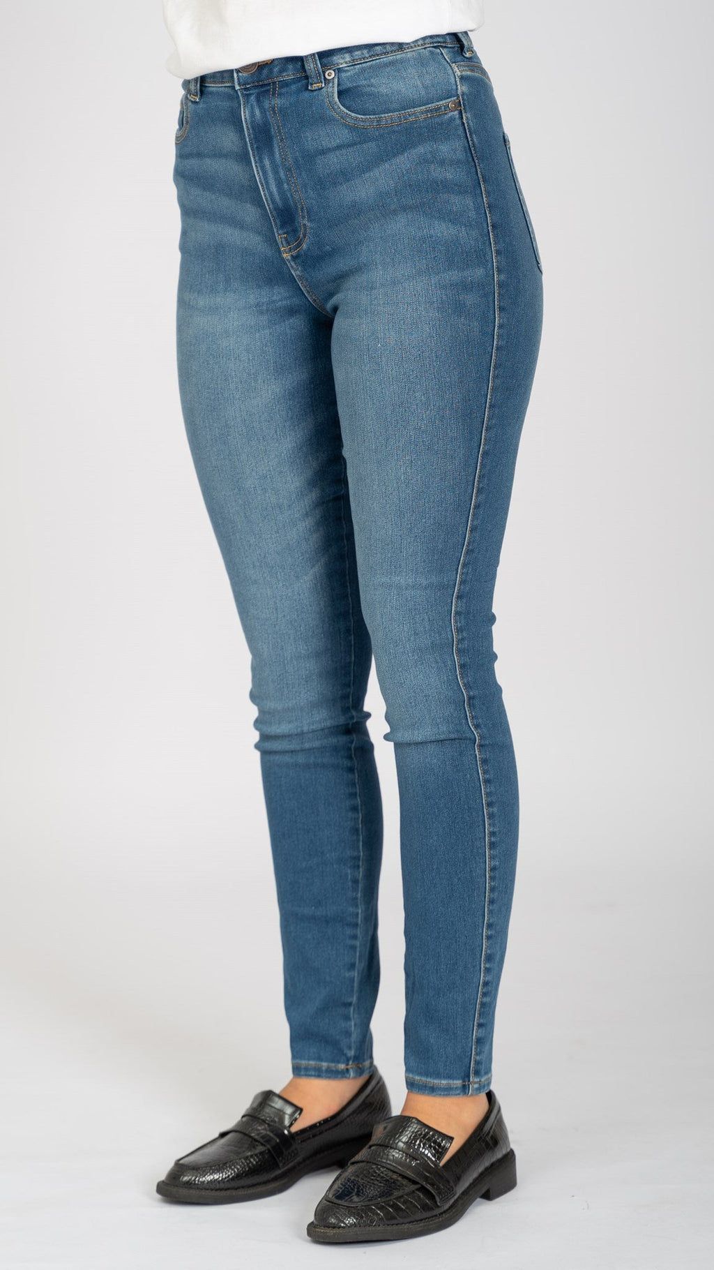 Le jean skinny de performance original - Denim bleu clair