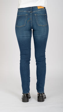 Le jean skinny de performance original - denim bleu moyen