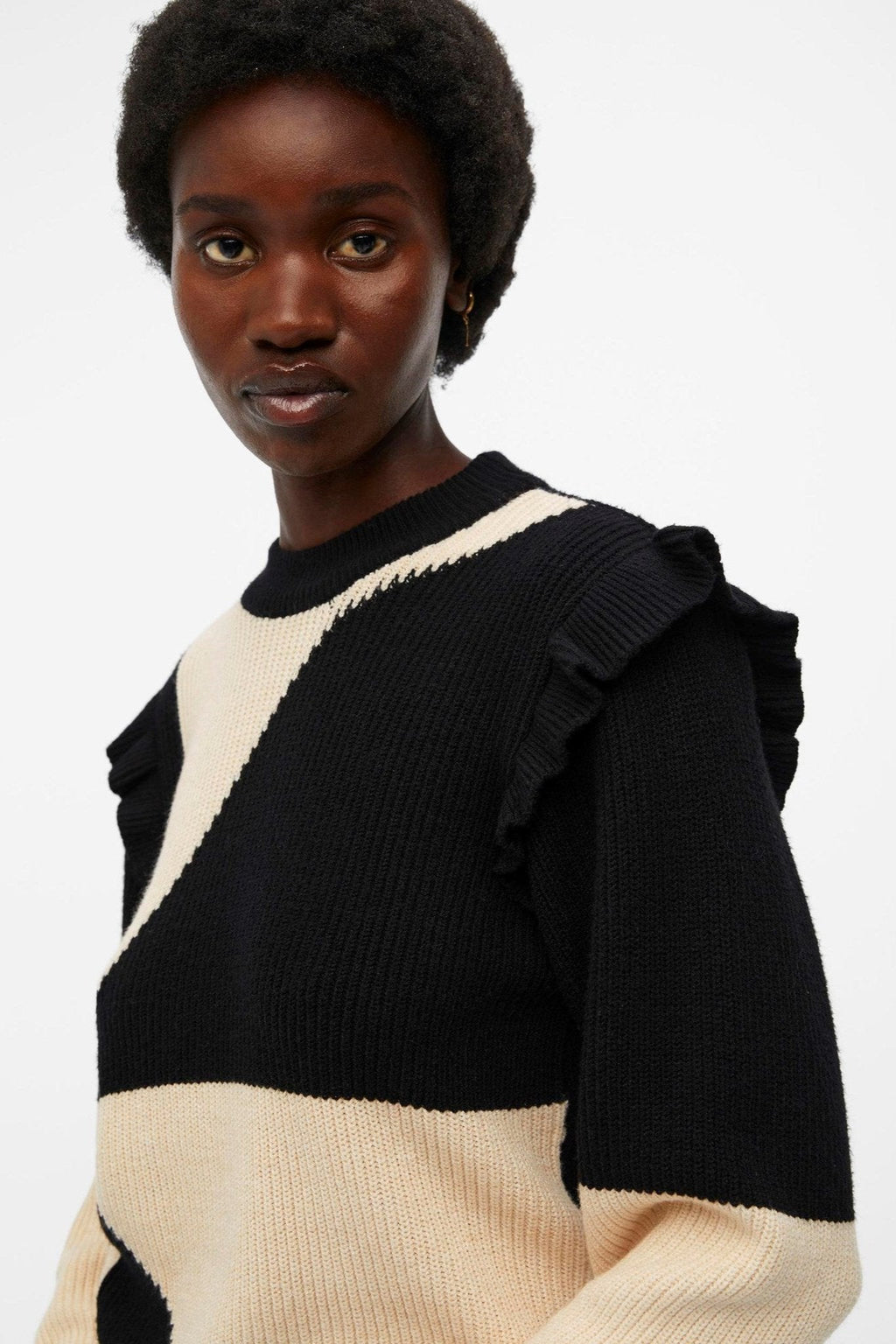 Malena Ruffle Pullover Strik - Sandshell