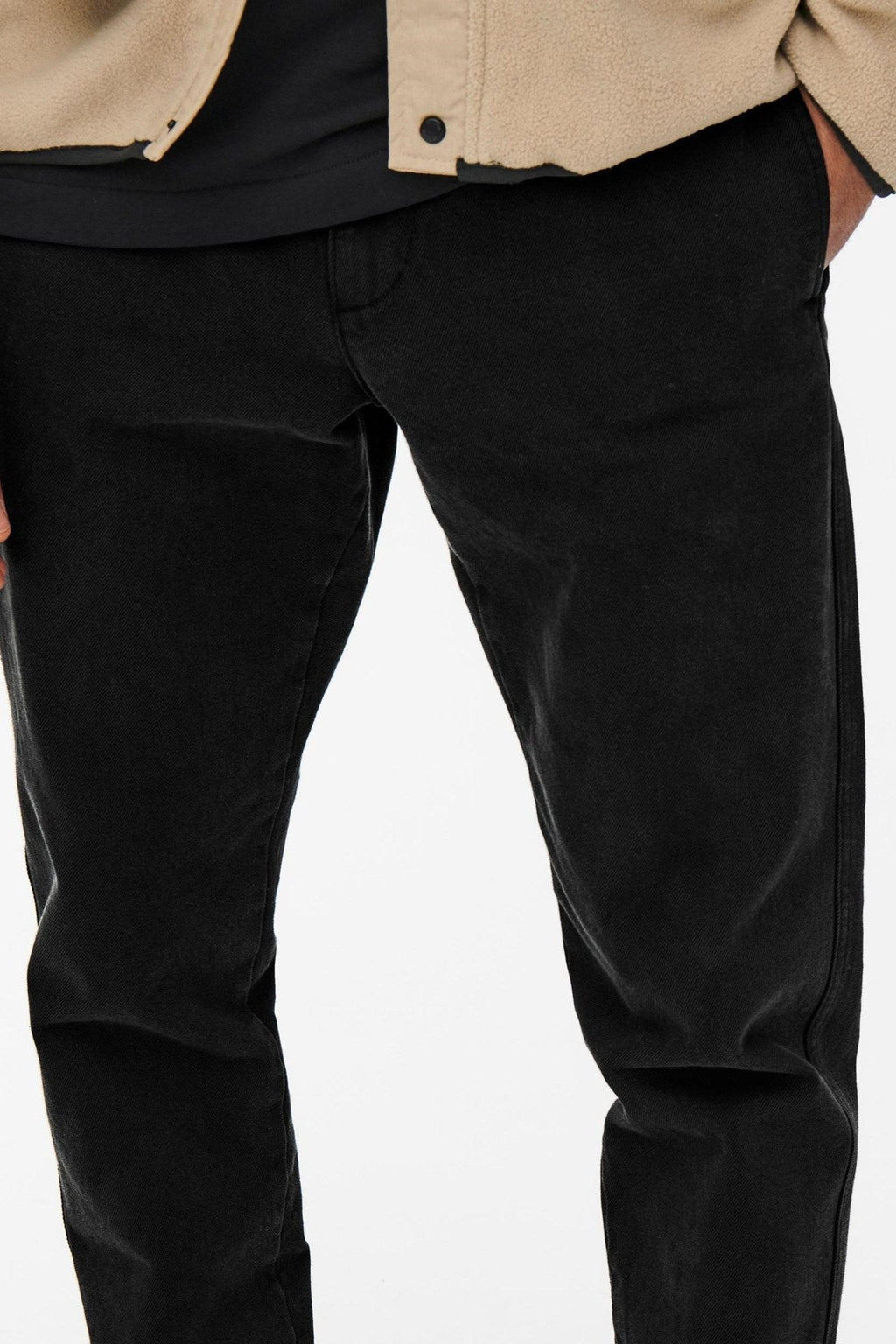 Avi Beam Chino Twill Pants - Black