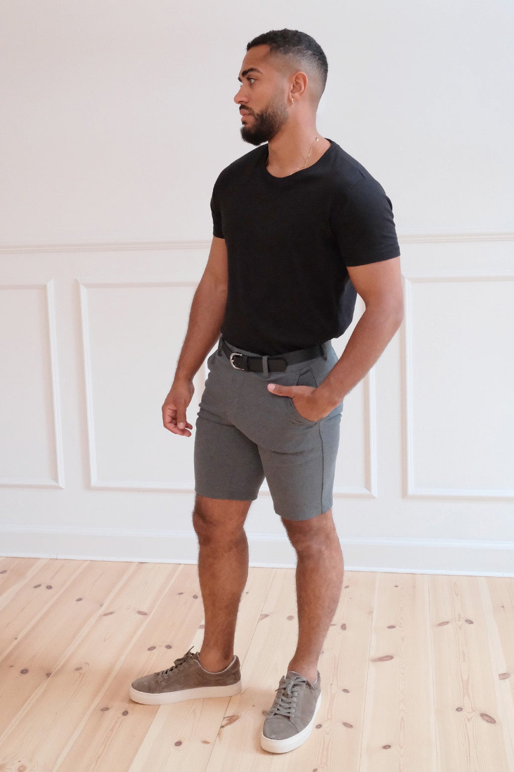 Le short de performance original - gris foncé