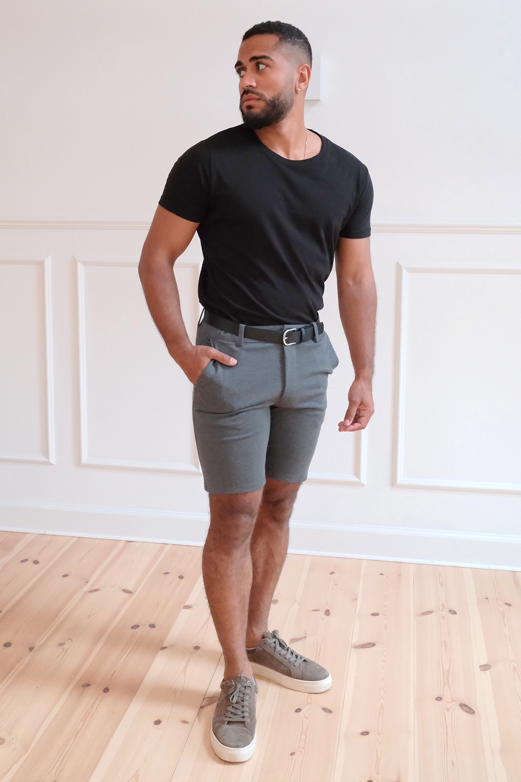 Le short de performance original - gris foncé