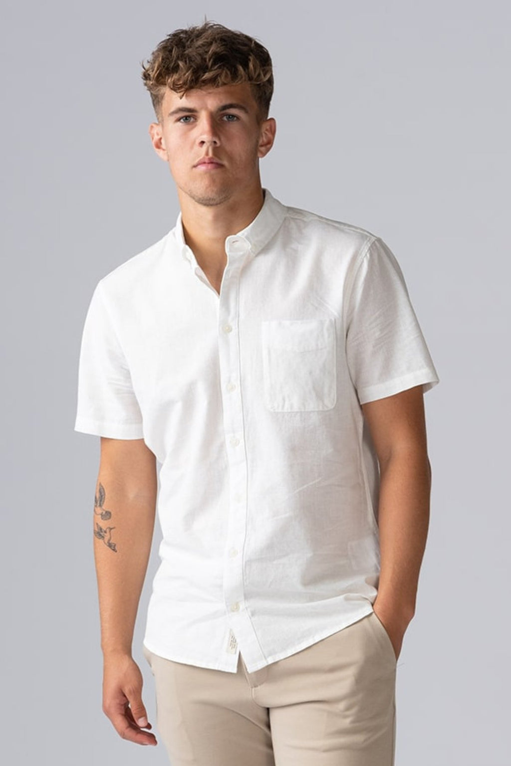 Chemise en lin à manches courtes - blanc