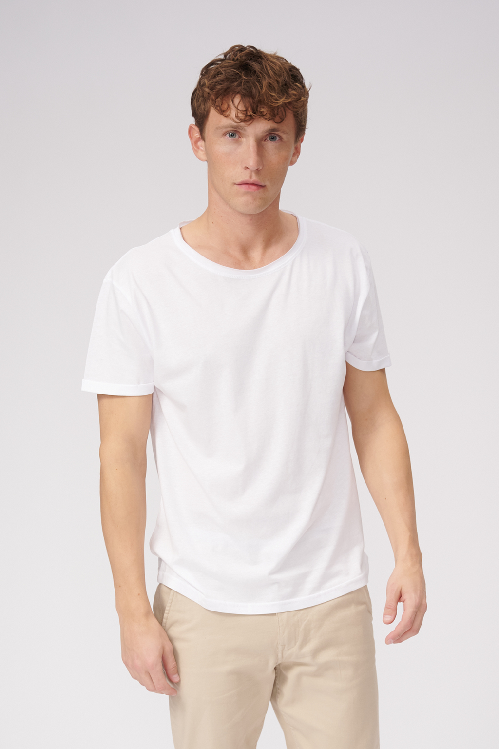 Deep Neck T-shirt - White