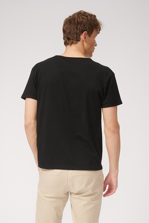 Deep Neck T-shirt - Black