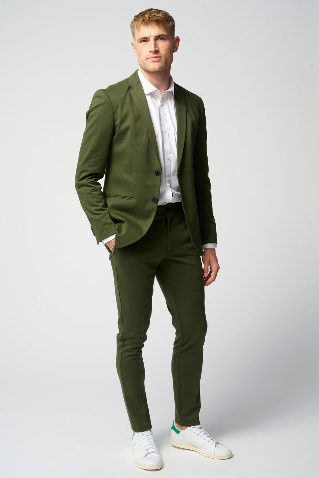 The Original Performance Suit™️ (Dark Green) + Tie - Package Deal