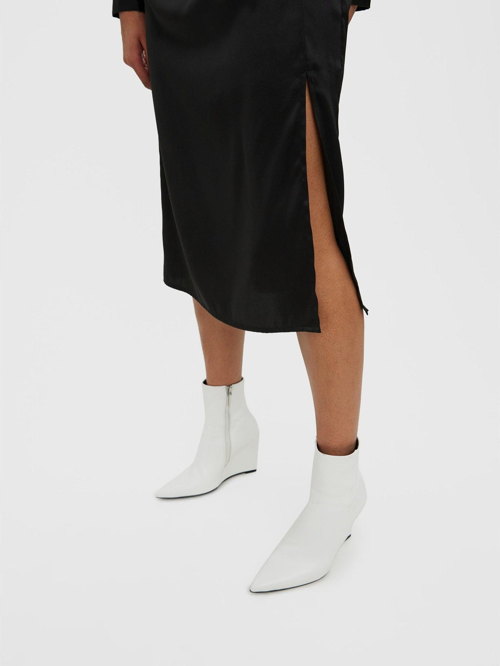 Kleo Calf Dress - Black