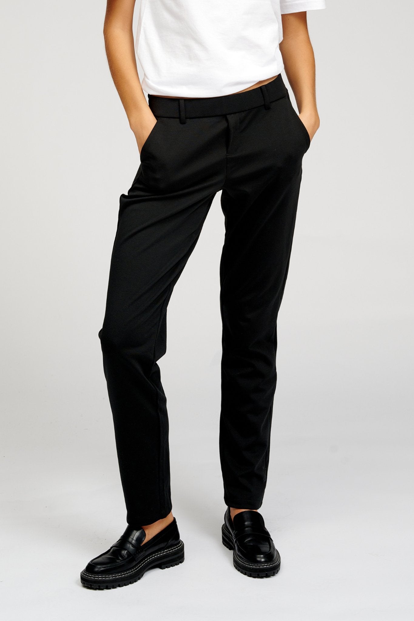 Casual Chic with high-waisted pants